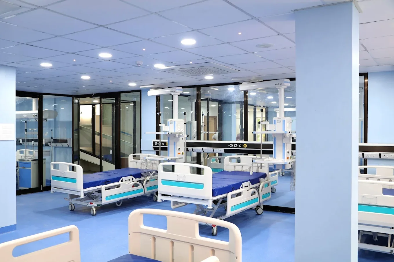 Full electric hospital bed installed in an Indian hospital by SAIKANG MEDICAL